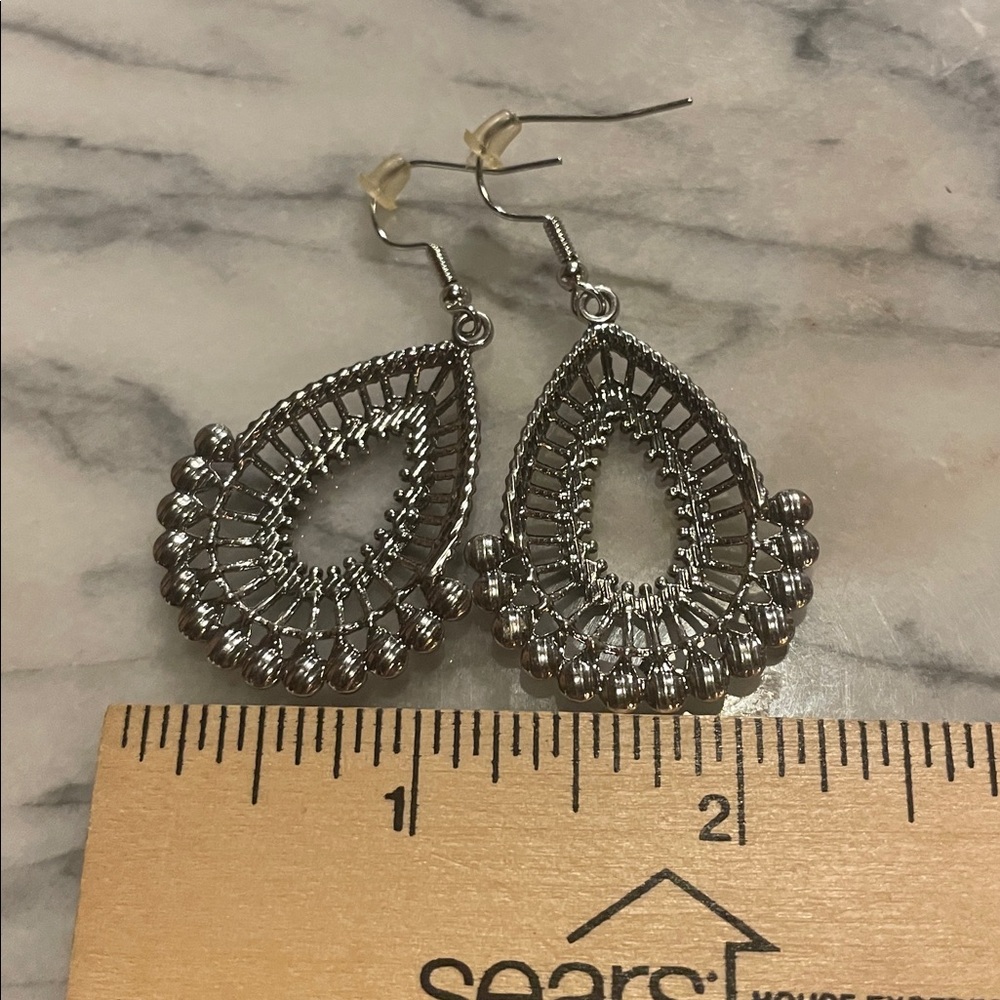 Paparazzi Castle Collection Blue Earrings NWOT - Picture 7 of 7